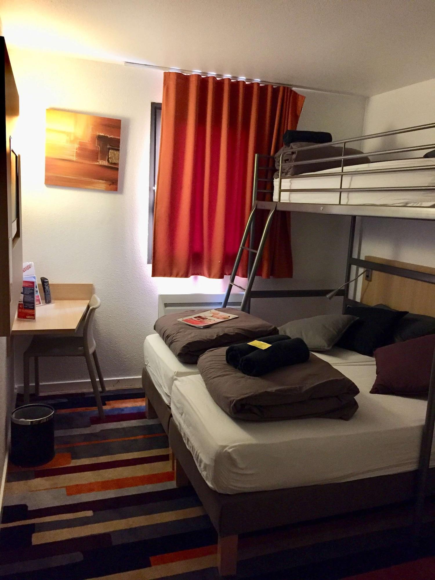 Kyriad Direct La Rochelle Эйтре Экстерьер фото
