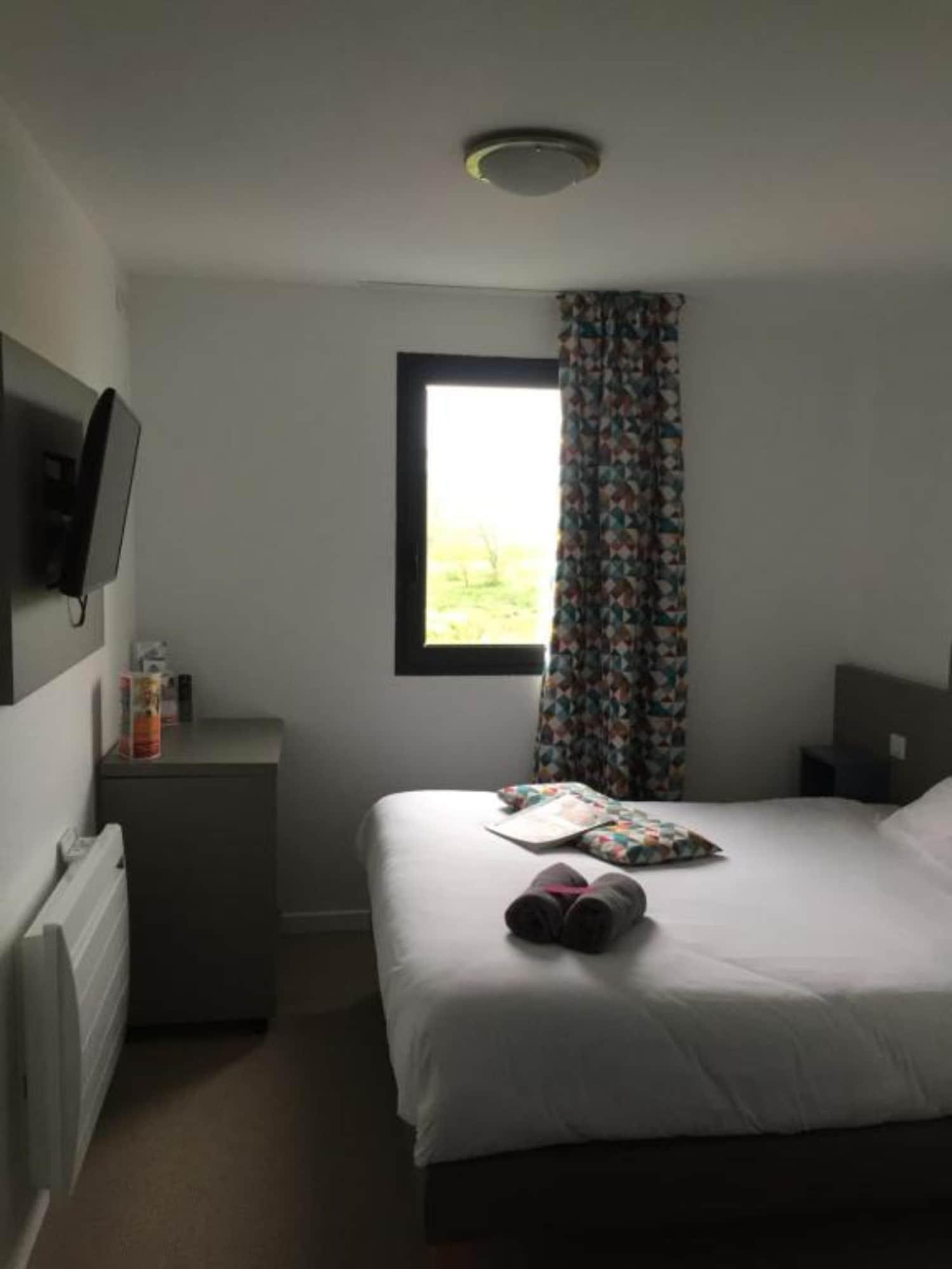 Kyriad Direct La Rochelle Эйтре Экстерьер фото