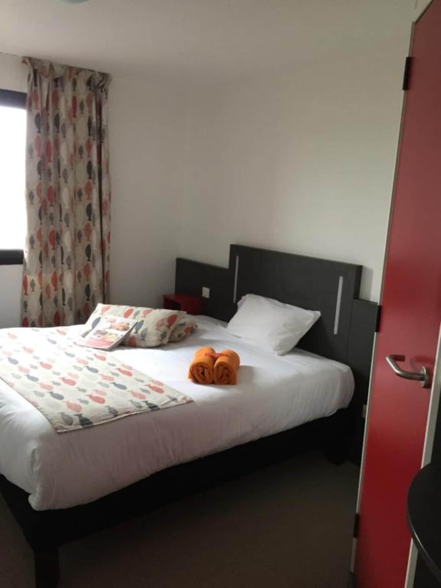 Kyriad Direct La Rochelle Эйтре Экстерьер фото
