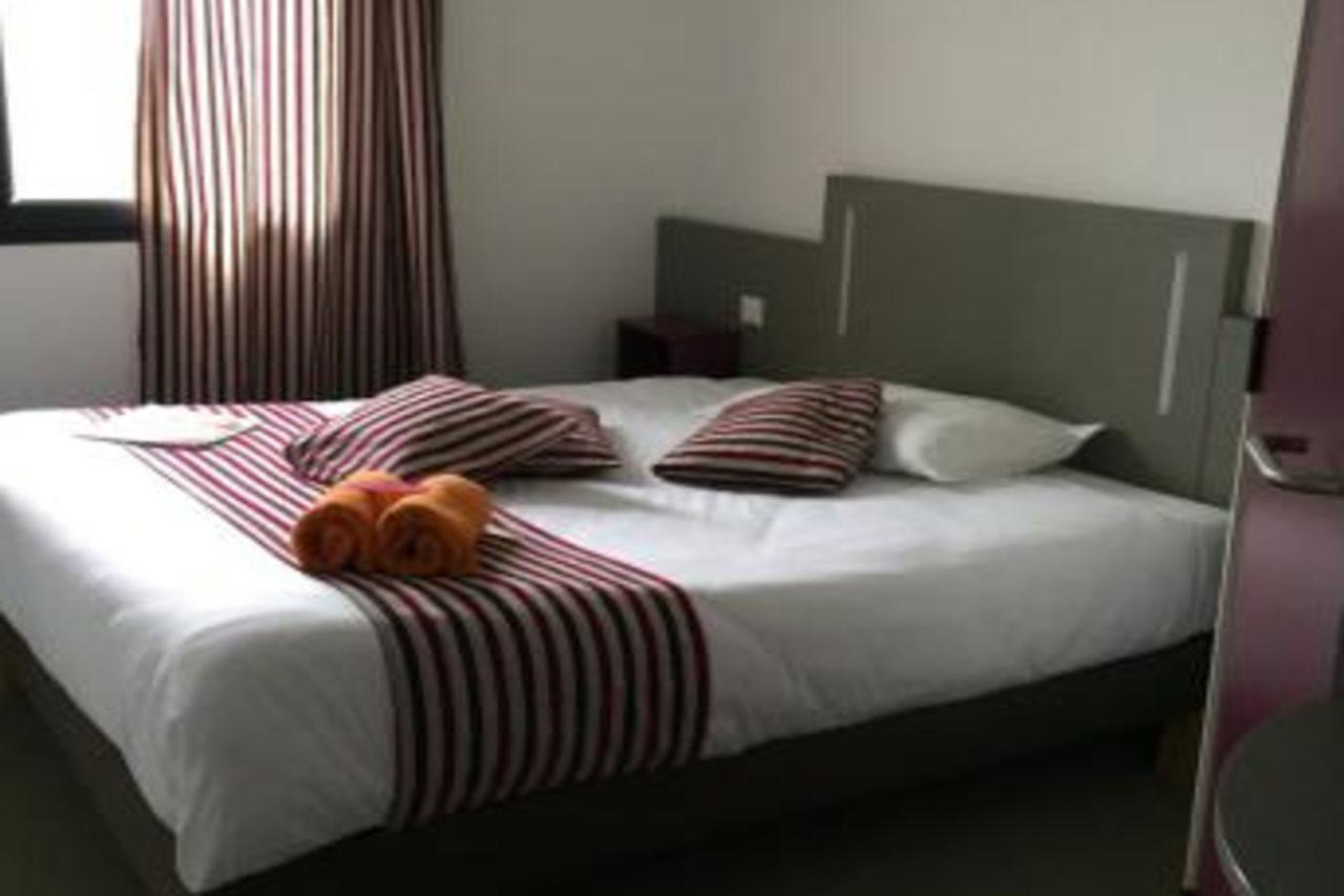 Kyriad Direct La Rochelle Эйтре Экстерьер фото